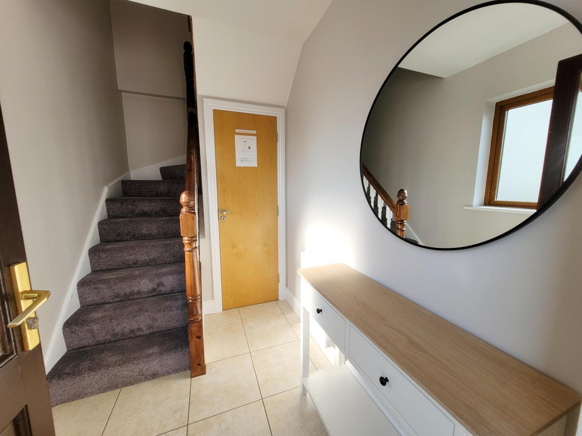 Donegan Court Aparthotel Galway Buitenkant foto