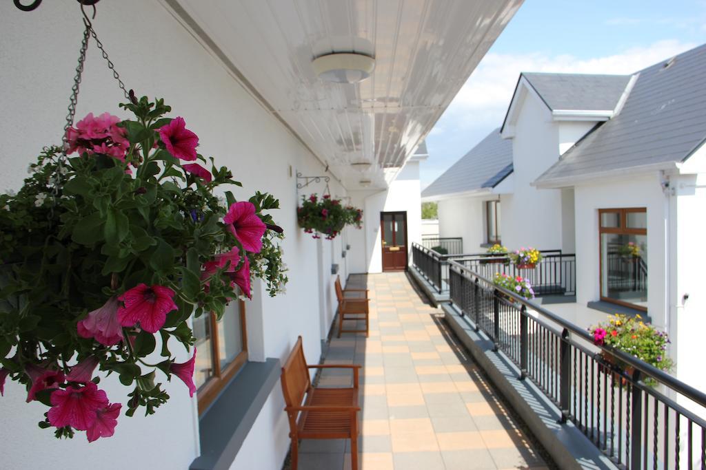 Donegan Court Aparthotel Galway Kamer foto