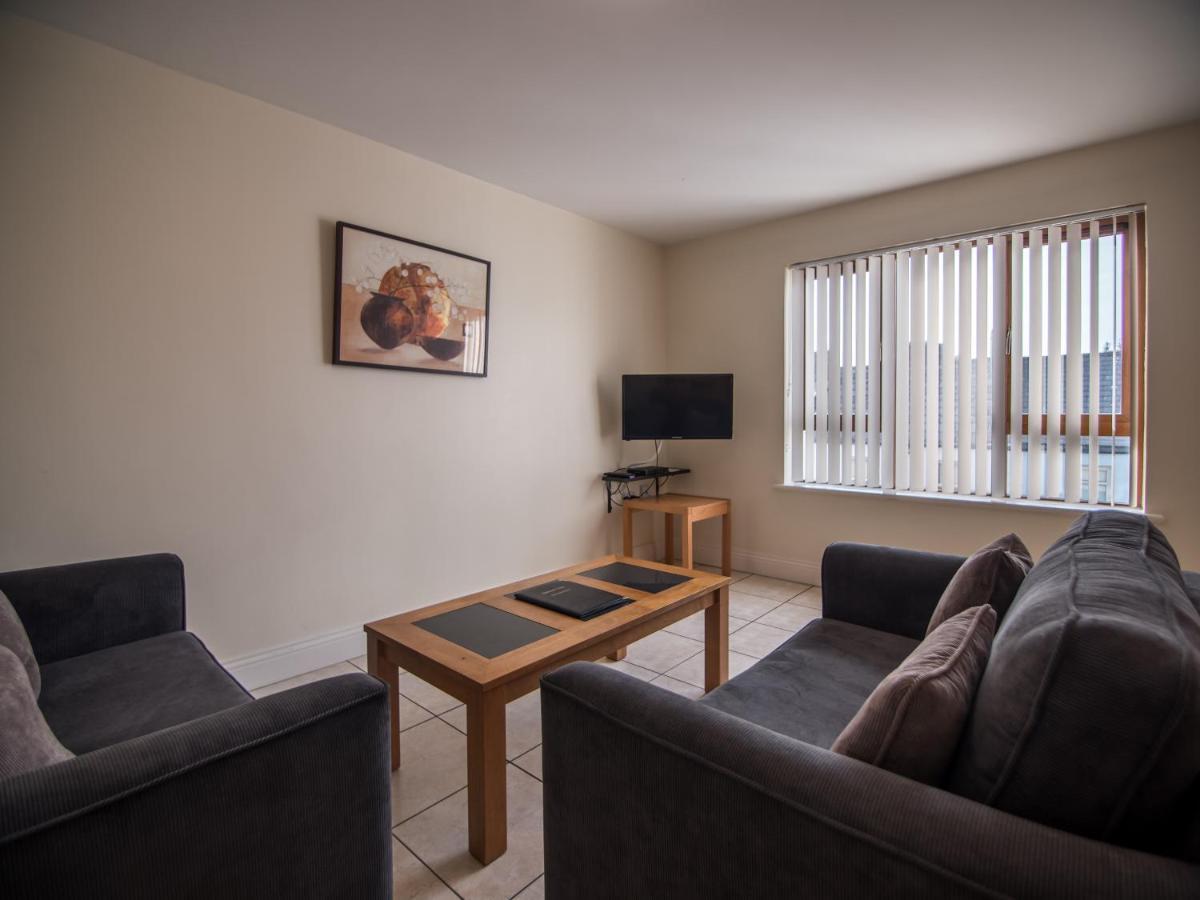 Donegan Court Aparthotel Galway Buitenkant foto